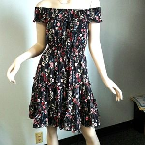 Davi & Dani black floral dress